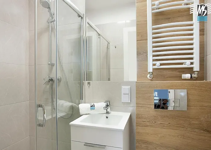 Ms Sky Tower Iv Apartman